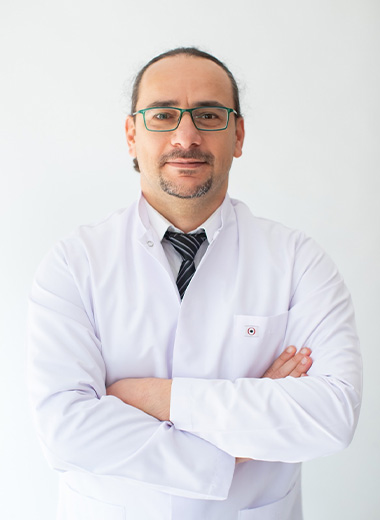 Surgeon Dr. Bünyamin TURHAN