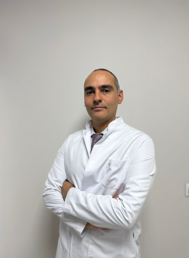 Uzm. Dr. Burak ÖZER